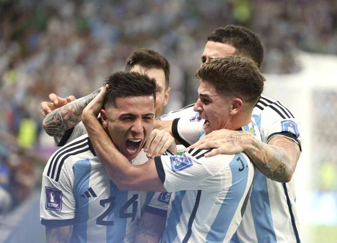 墨西哥VS阿根廷的相关图片